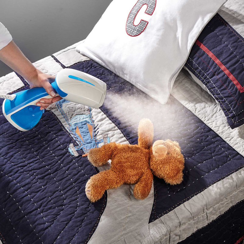 Hamilton Beach® Handheld Garment Steamer 1,000 Watts White with Blue